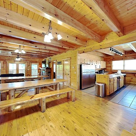 Moonlight Lodge 세비어빌 외부 사진